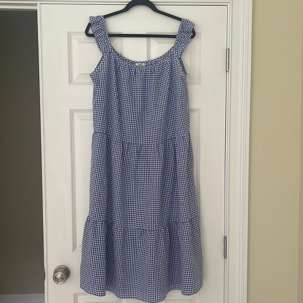 Worn once adorable gingham maxi dress